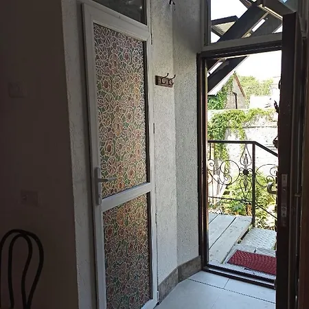 Konukevi студия у моря, терасса, отдельный вход Odessa