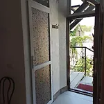 Affittacamere студия у моря, терасса, отдельный вход Odessa